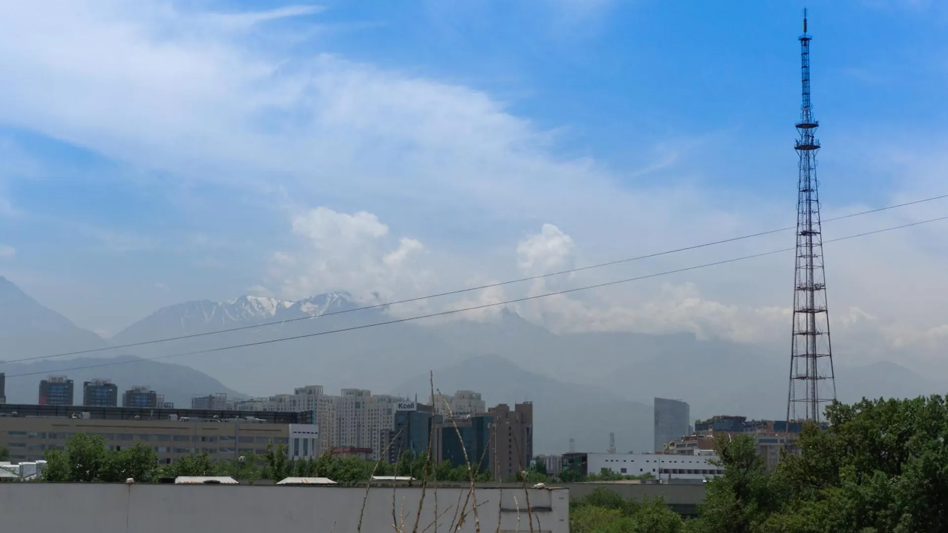 Апартаменты В Центре Золотого Квадрата Almaty 0*,